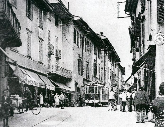 Tram Elettrico Bergamo-Albino(Stei) Nel 1920 Circa