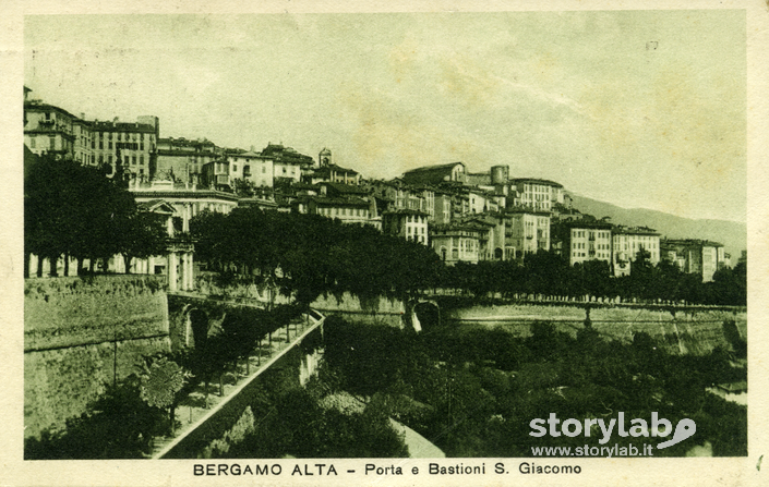 Bergamo Alta - Porta E Bastioni S. Giacomo