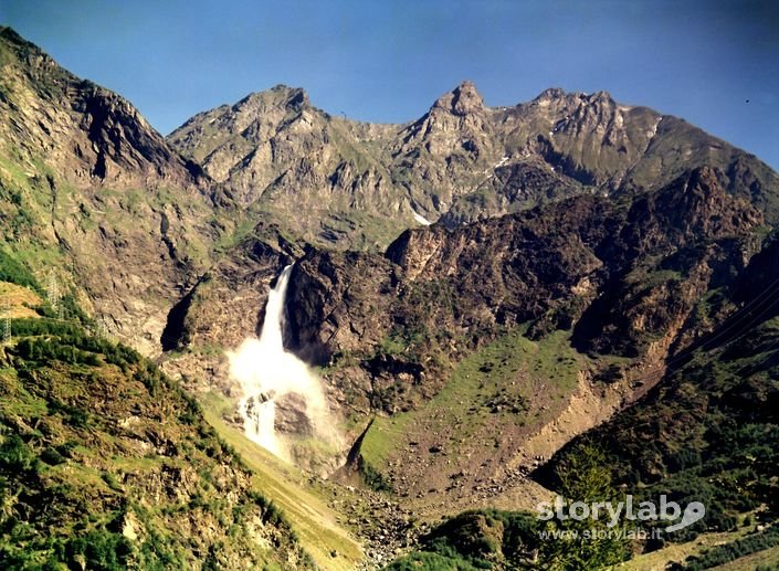 Spettacolo a colori, Cascate del Serio