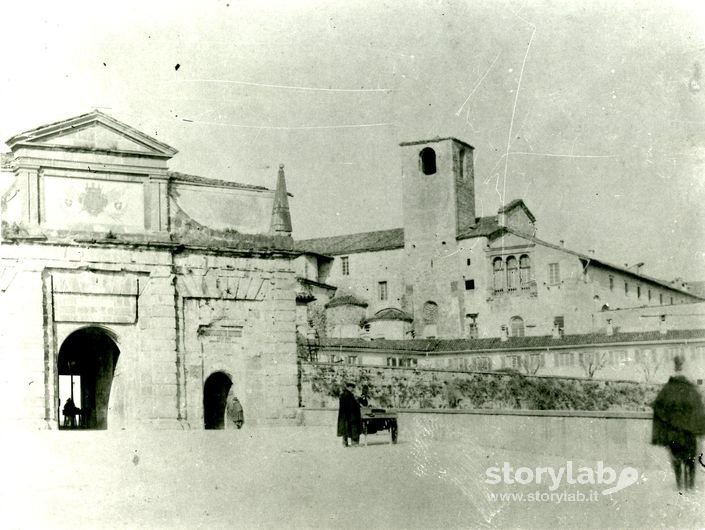 Complesso monastico visto da Porta Sant'Agostino