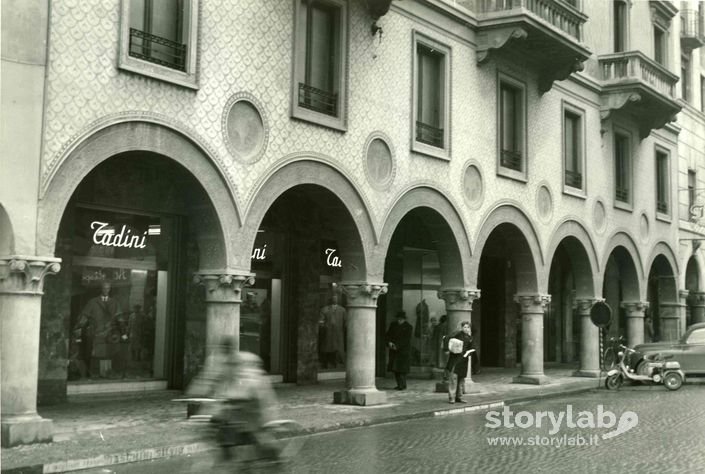 Portici in Largo Rezzara