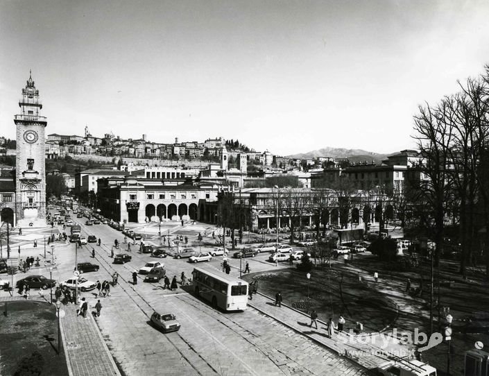 Centro città trafficato