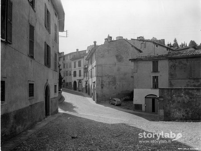 Largo di S. Michele al Pozzo Bianco