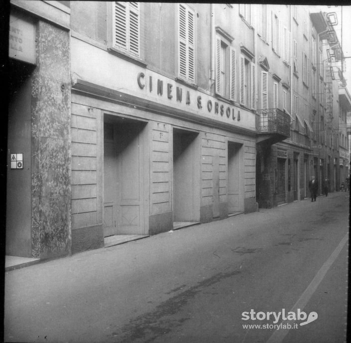 Cinema in Via S. Orsola