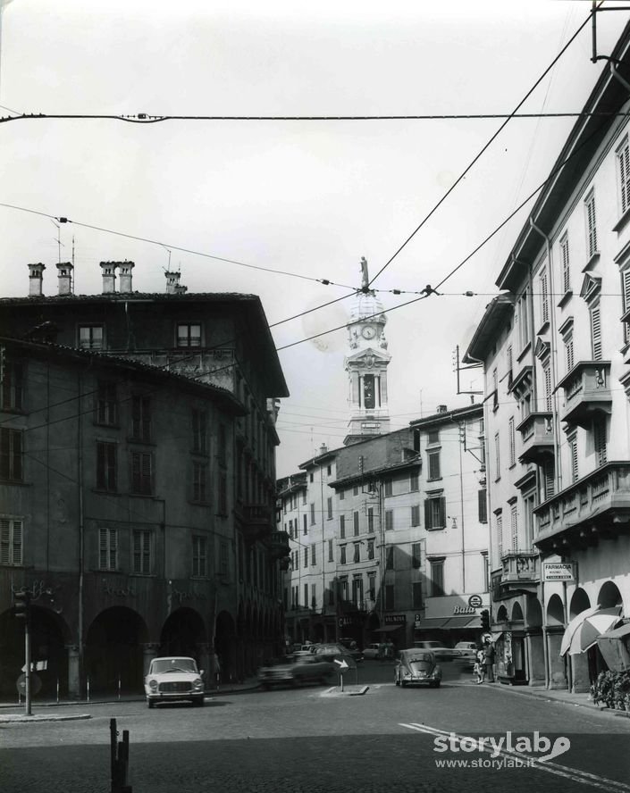 Circolazione in Piazza Pontida