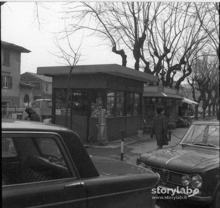 Traffico in via Battisti