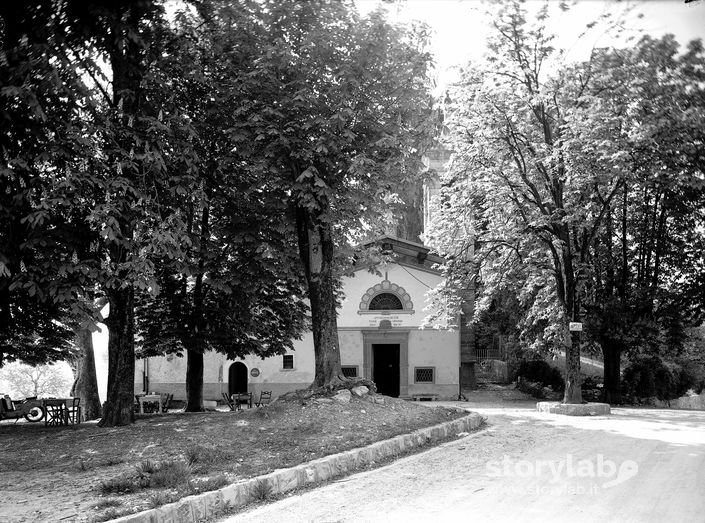 Chiesetta nel verde