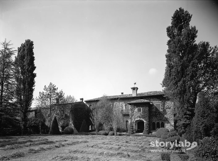 Villa in pietra