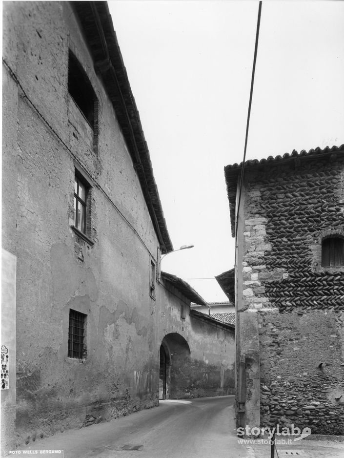 Via di paese