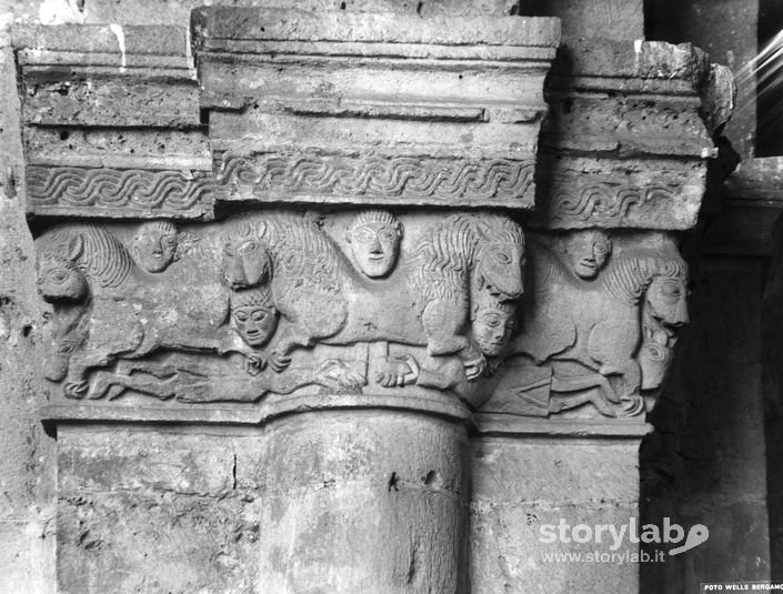 Particolare di alcuni Capitelli della Basilica S. Giulia 