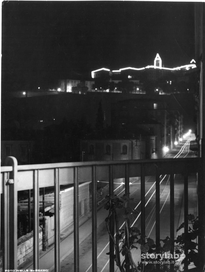 Balcone con vista sulla città vecchia