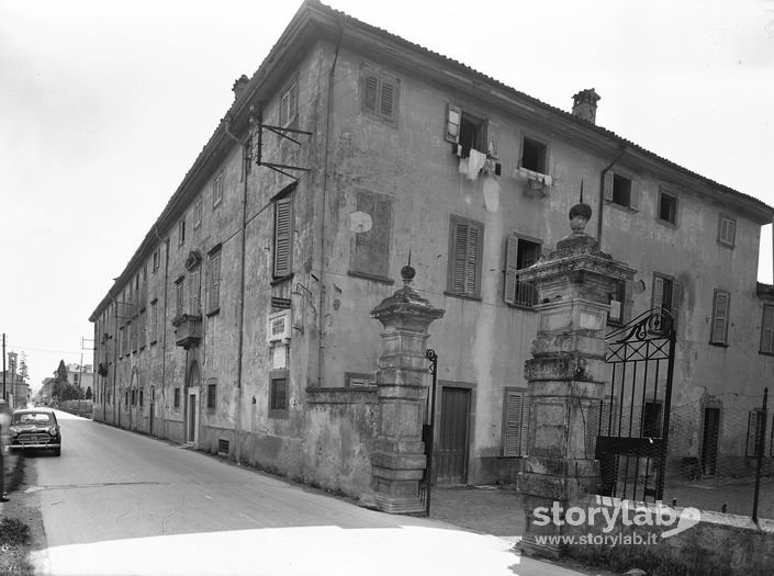 Palazzo Furietti-Carrara