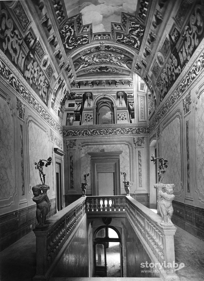 Interno Palazzo Pelliccioli del Portone