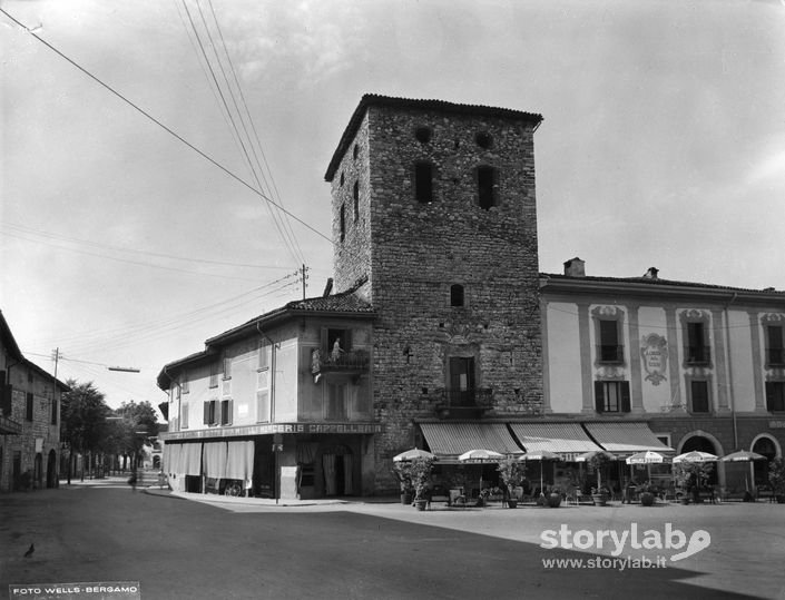 Piazza Cavour