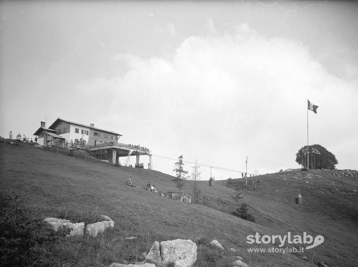 Stazione di arrivo della bidonvia sul Monte Poieto