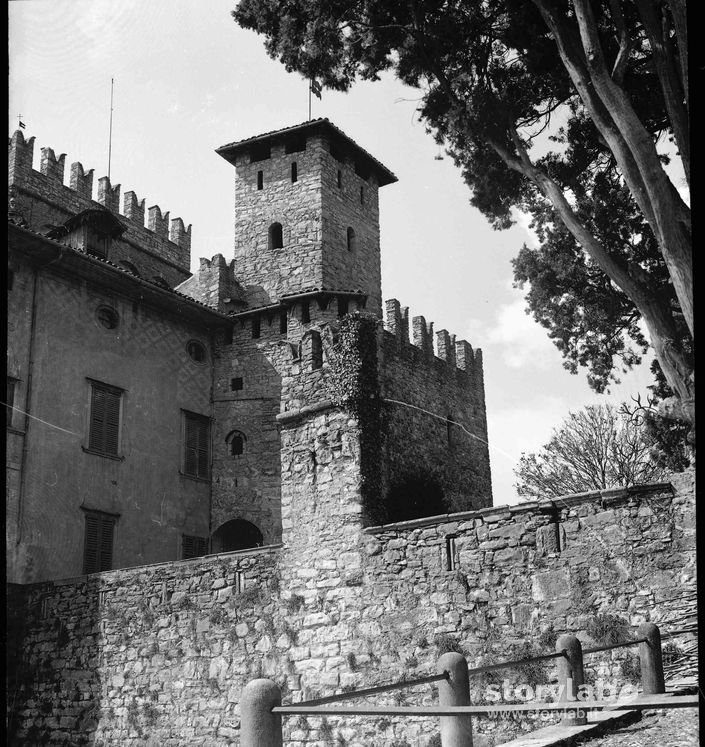 Castello a Costa di Mezzate