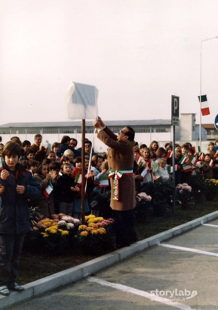 Inaugurazione Piazza Salvo D'Acquisto