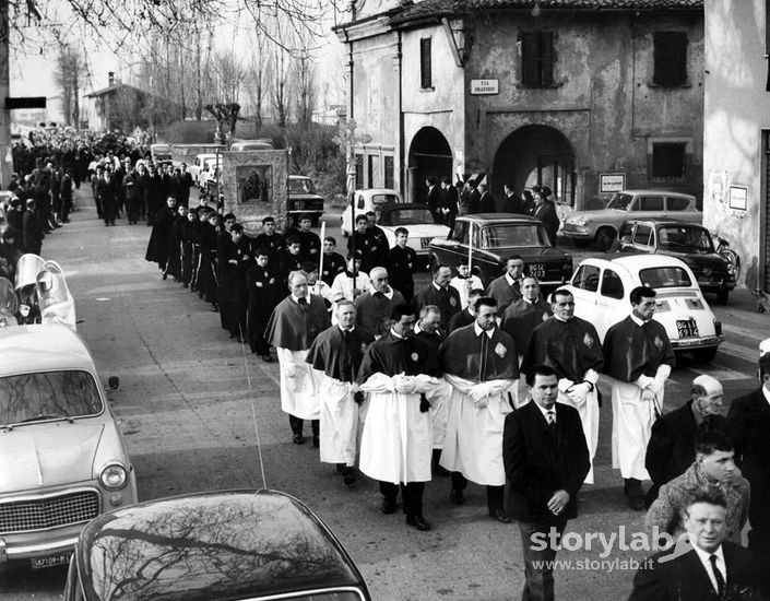 Funerale do Don Luigi Verdelli