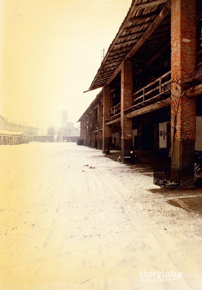 Inverno Nel Cortile Del Foddét Malpaga