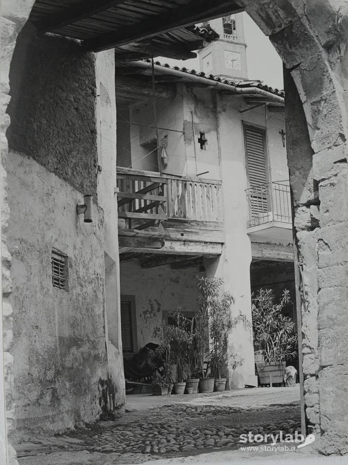 Veduta Di Una Corte Nel Centro Storico Di Mapello