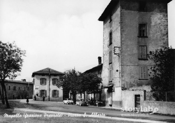 Vista Sulla Piazza Sant'Alberto  Nella Frazione Di Prezzate