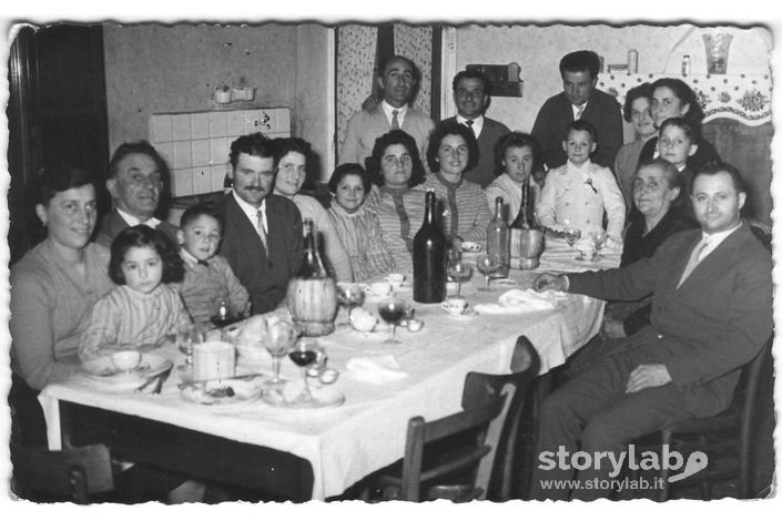 Pranzo Prima Comunione, Famiglia Pina