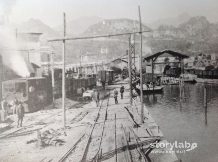 Lovere. Il porto della fabbrica. Data sconosciuta