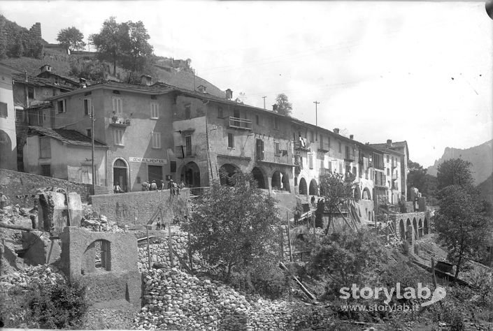 La Nuova Strada E Via Porticata Ad Averara