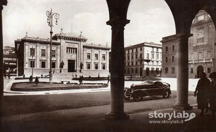Piazza Dante E Palazzo Di Giustizia Anni 20