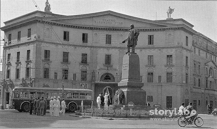 Bergamo - Teatro Duse Anni 50