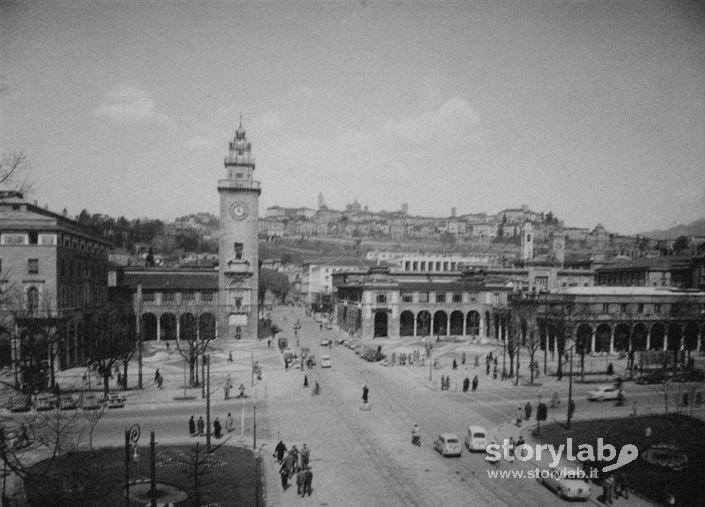 Vista di Città Bassa e Città Alta anni '60