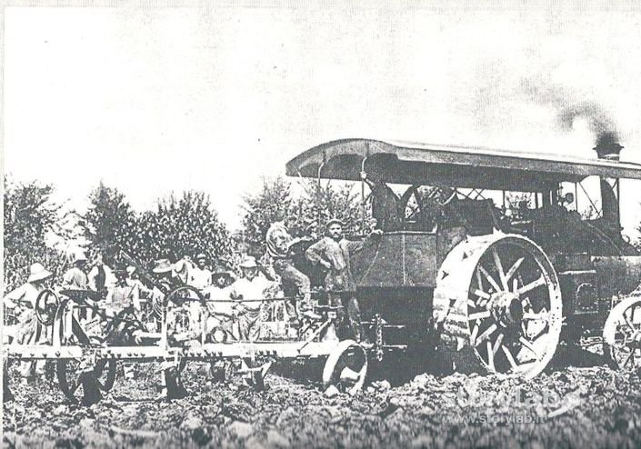 Aratura Meccanica All'Inizio Del 1900