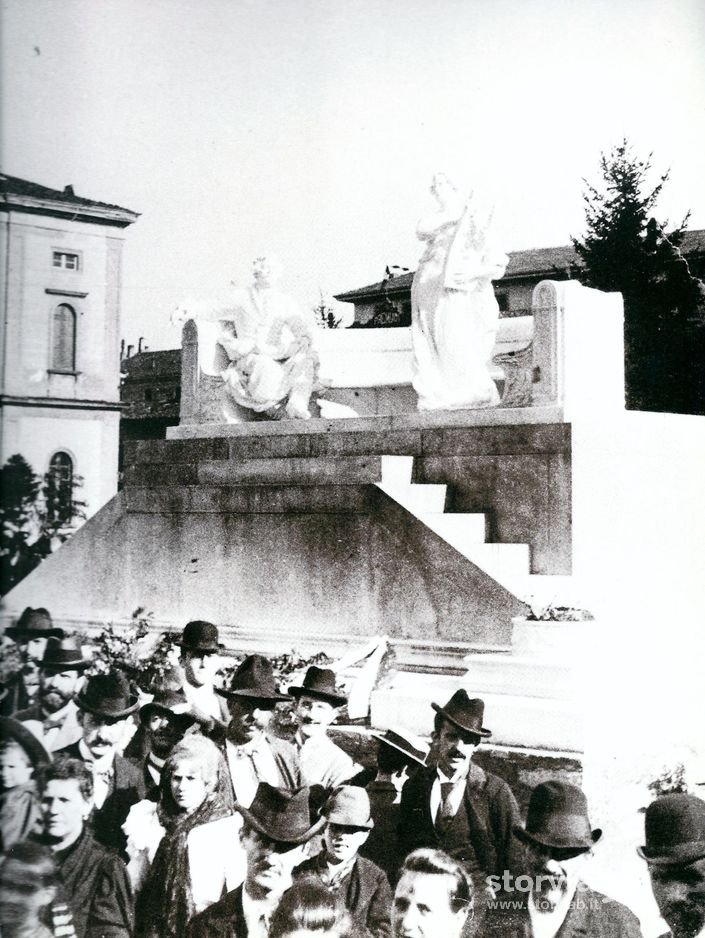 Inaugurazione Monumento A Donizetti (1897)