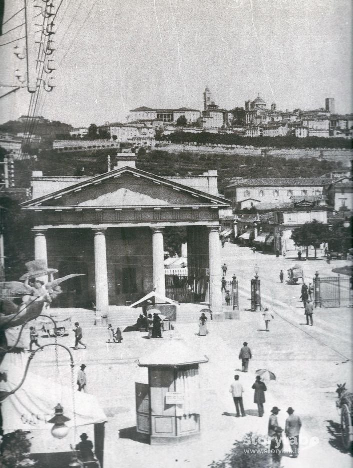 Porta Nuova Intorno Al 1895