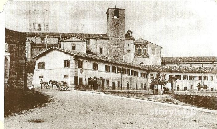 Distretto Militare A Porta S.Agostino