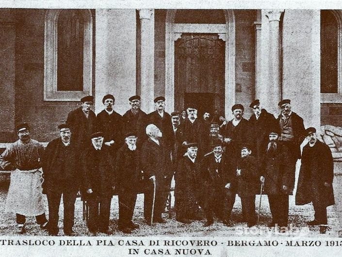 Trasloco Dal Ricovero "Alle Grazie" Alla Clementina 1915