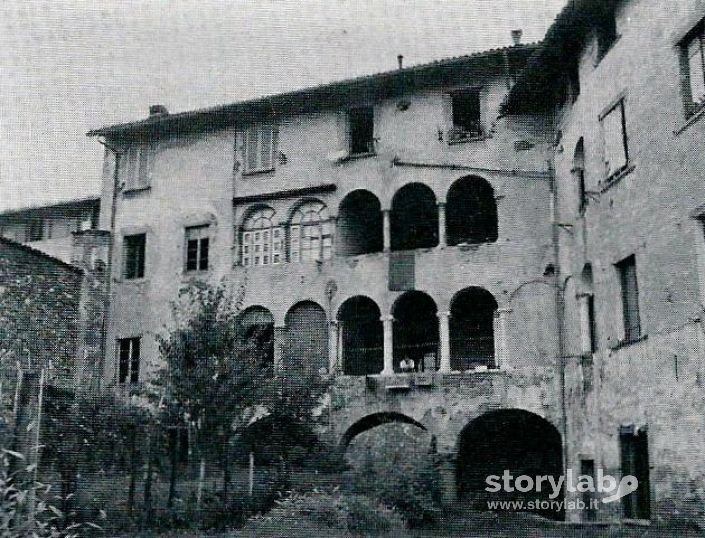 Cortile Interno Caserma Camozzi