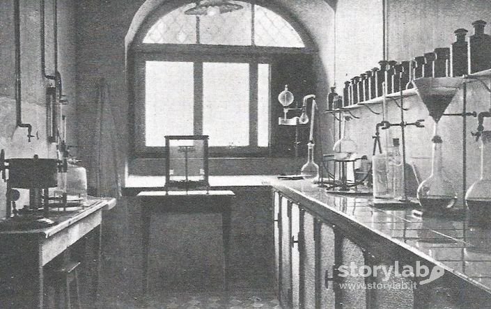 Laboratorio Chimico Industria Farmaceutica Salf 1924