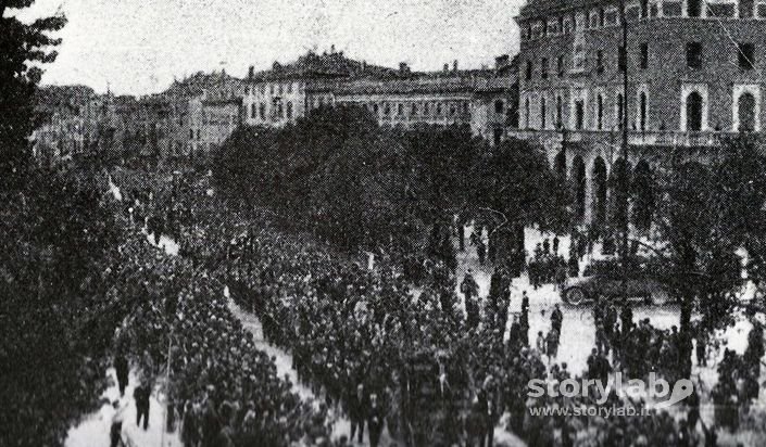 Funerali Dei 5 Morti Nel Disastro Automobilistico Di Monza 1928