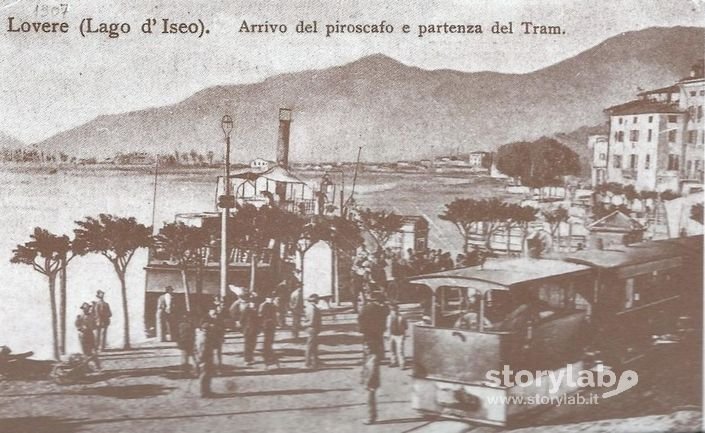 Arrivo Del Piroscafo E Partenza Del Tram A Lovere