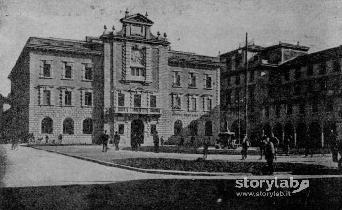 Piazza Dante 1929