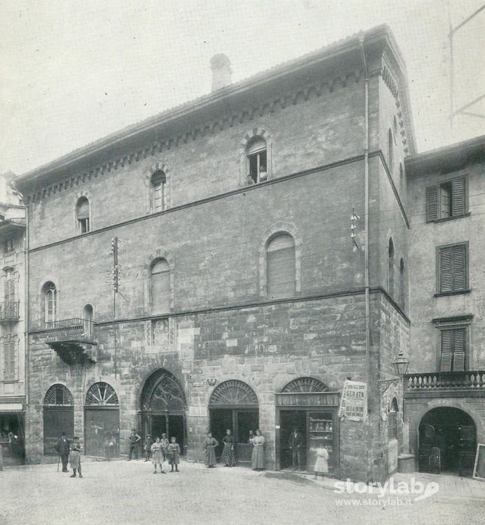 Piazza Mercato Delle Scarpe