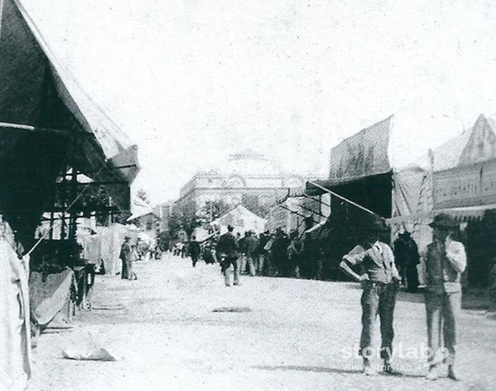 Fiera 1902 Con Il Teatro Nuovo Sullo Sfondo