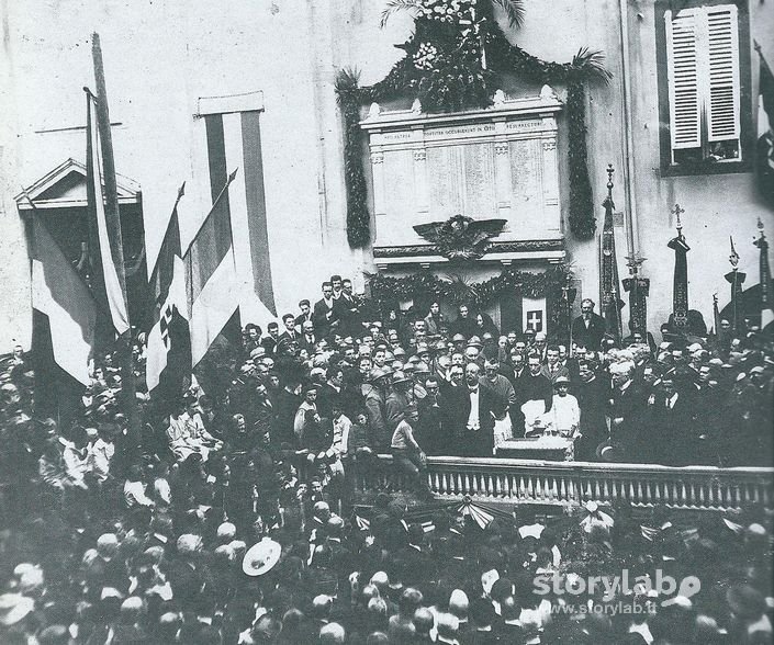 Inaugurazione Lapide Dei Caduti Sulla Chiesa Di S.Alessandro In Colonna