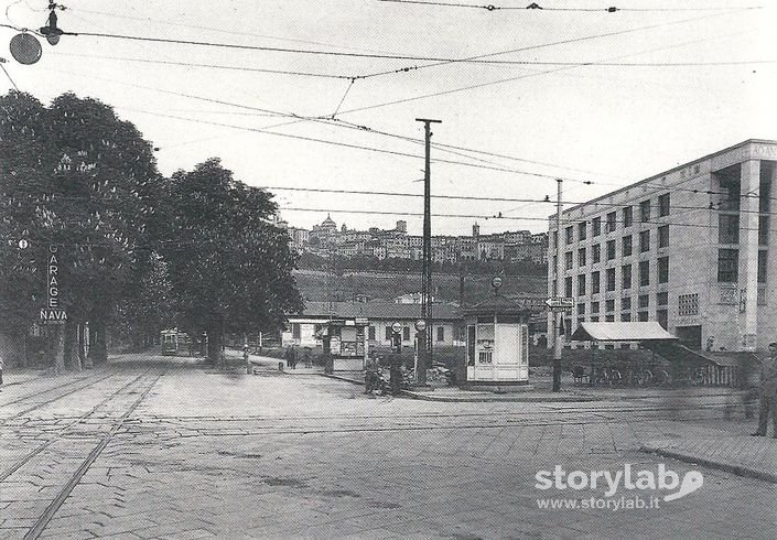 Incrocio Viale Vittorio Emanuele Con Via Tasca