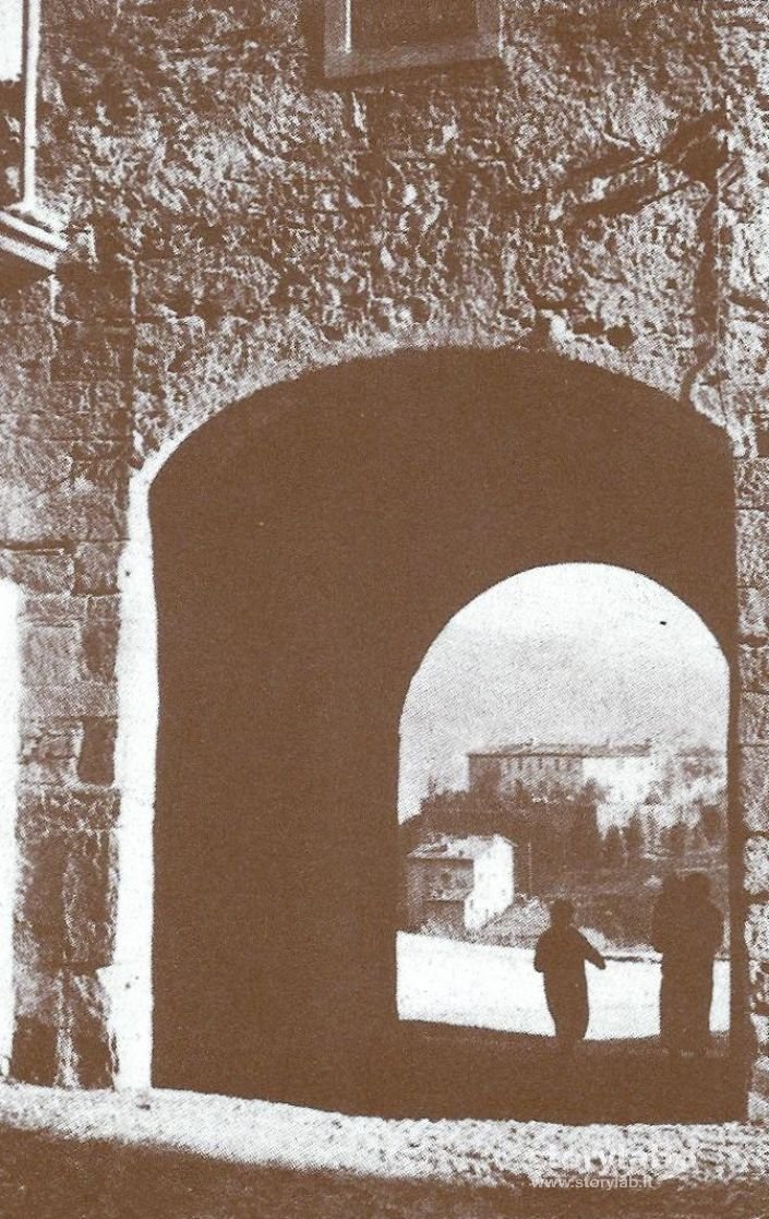  Porta San Lorenzo ( Cartolina Di D.Lucchetti)