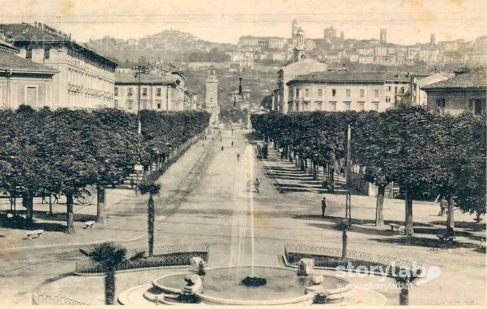 Viale Roma Con Fontana Stazione