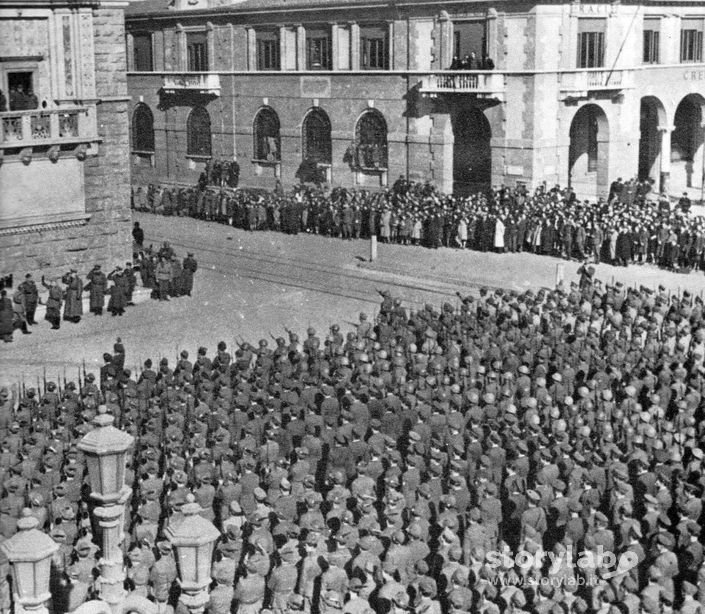 Piazza Vittorio Veneto 1943