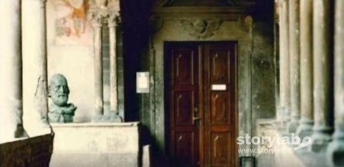 Busto di Garibaldi rimosso dal Palazzo della Ragione??