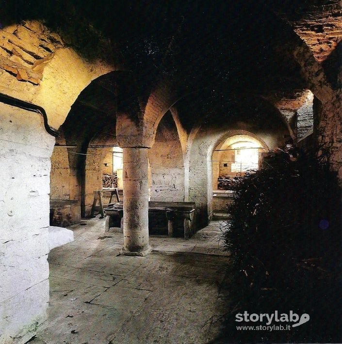 Lavanderia medievale seminterrata in Monastero Matris Domini